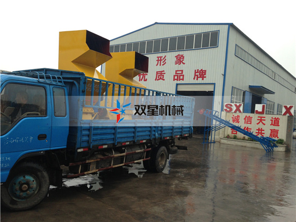 皓星小型<a href='http://www.dzhytgb.cn/' target='_blank'><span>金屬粉碎機(jī)</span></a>設(shè)備發(fā)貨現(xiàn)場
