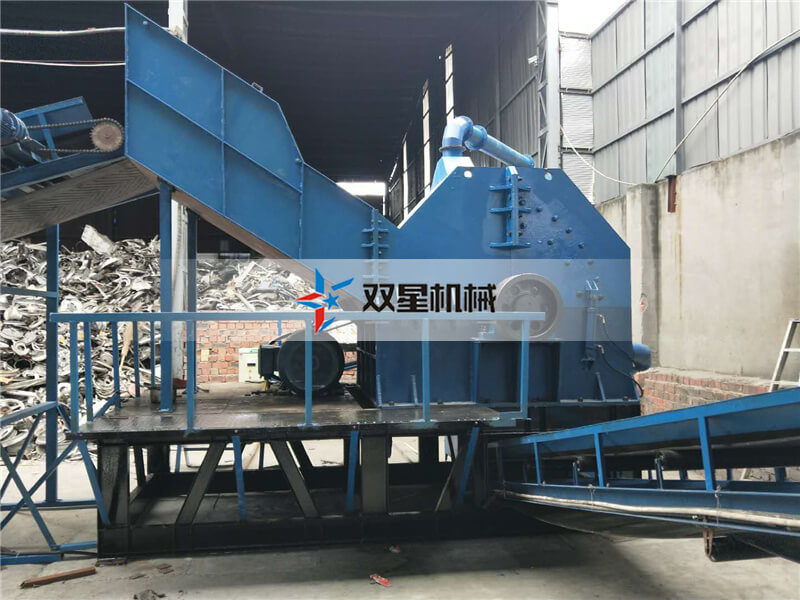 用戶鋁合金廢碎機(jī)安裝現(xiàn)場