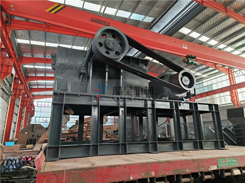 1600型廢鋁粉碎機(jī)設(shè)備發(fā)往貴州